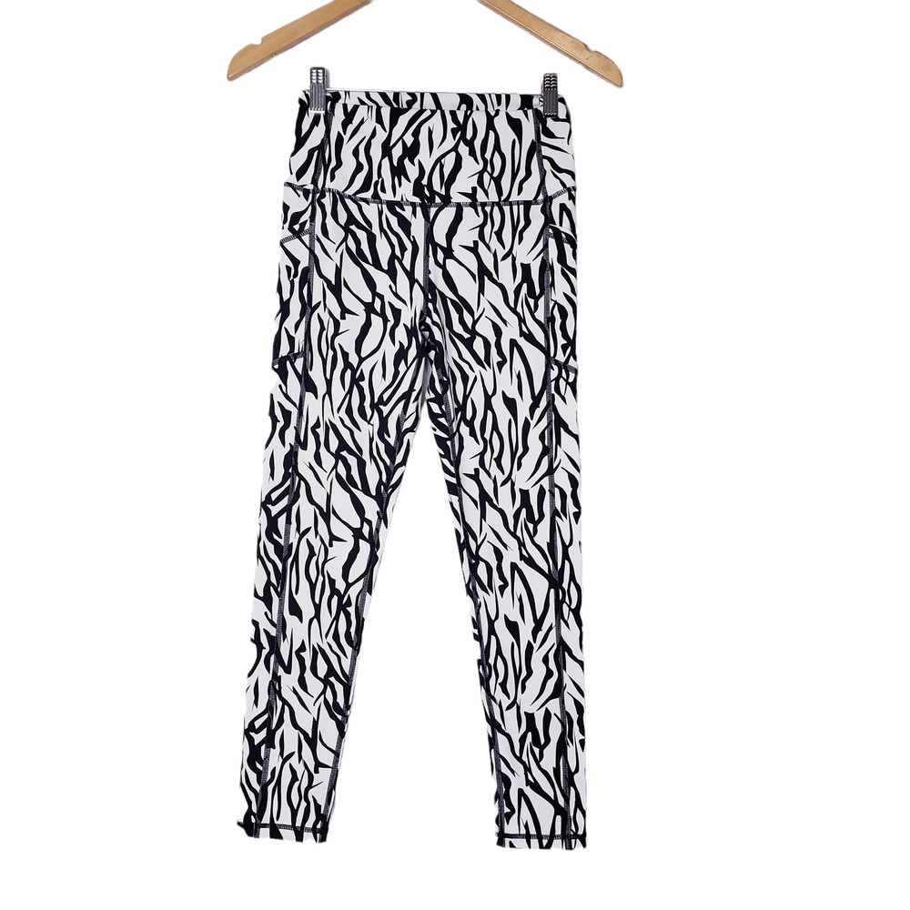 ZYIA Active Size 6-8 Safari Brilliant‎  Zebra Print Hi-Rise 7/8 Leggings Pockets